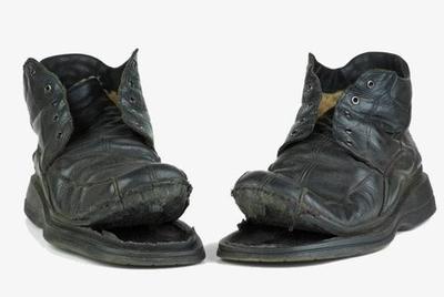 夢中的缺口 鞋頭破損的意象解析